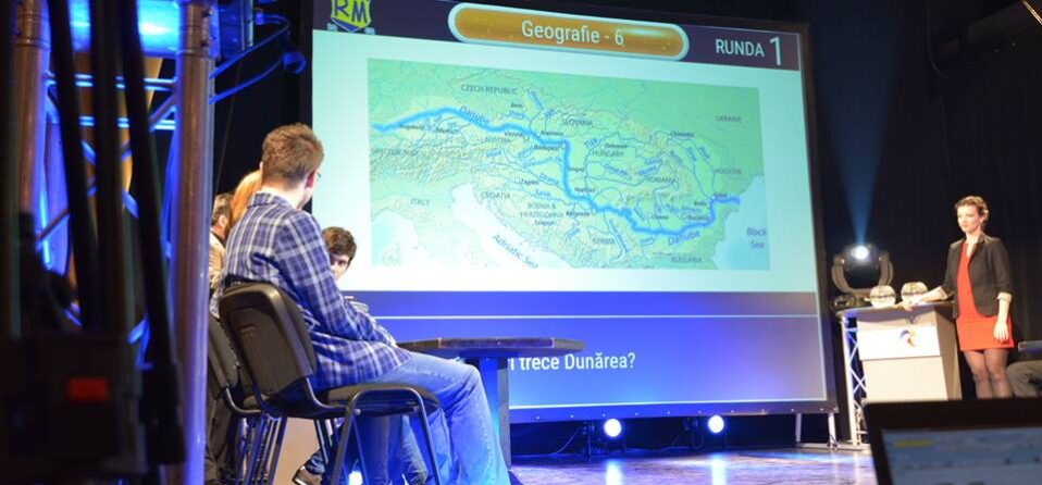 11013157_358269757692003_4375249695049058046_n1