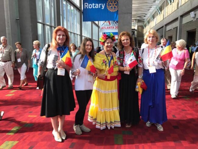 19113326_10209302810547863_2011210197_n